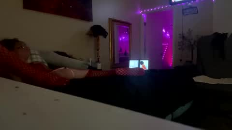 hotcouple1319 online show from 8, 10, 2025