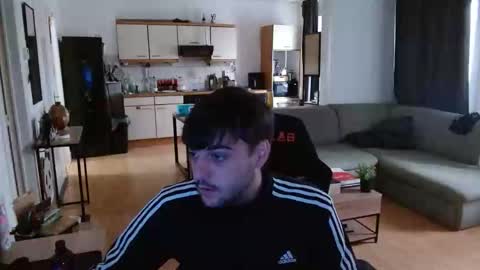 Snapshot of hotfilled chatting on 18, 10, 2025 Mephisto667 online show from 18, 10, 2025