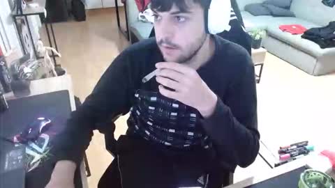 Snapshot of hotfilled chatting on 23, 10, 2025 Mephisto667 online show from 23, 10, 2025