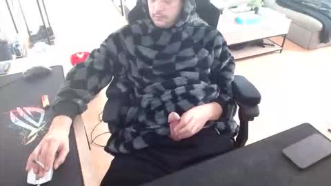 Snapshot of hotfilled chatting on 9, 11, 2025 Mephisto667 online show from 9, 11, 2025