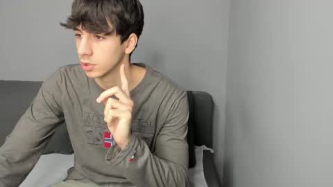 QUENTIN online show from 4, 12, 2025