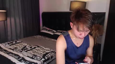 Snapshot of hotfucker_drei chatting on 6, 10, 2025 hotfucker_drei online show from 6, 10, 2025