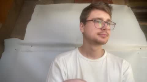 Snapshot of hotgentleman_3003 chatting on 18, 6, 2026 William online show from 18, 6, 2026