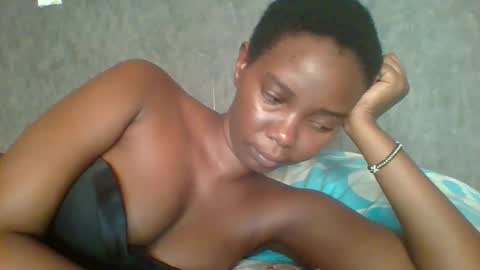 Queen online show from 10, 2, 2025