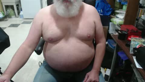 Snapshot of hotgrandpa594u chatting on 14, 1, 2026 hotgrandpa594u online show from 14, 1, 2026