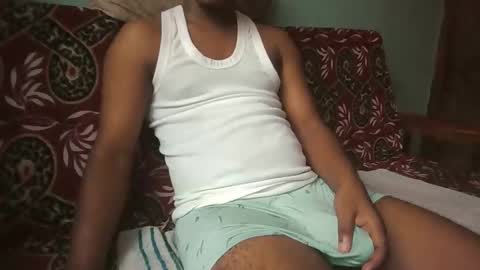 hotguyy001 online show from 8, 2, 2026