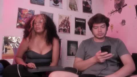 Sam and Nico online show from 2, 2, 2026