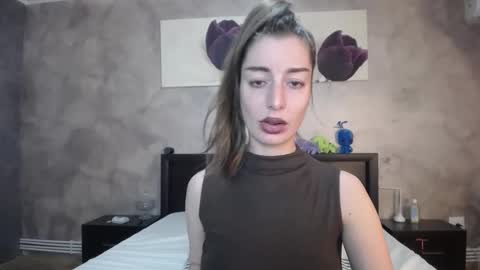 Lia   online show from 11, 2, 2026