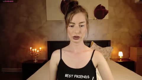 Snapshot of hotilia18 chatting on 1, 7, 2026 Lia online show from 1, 7, 2026