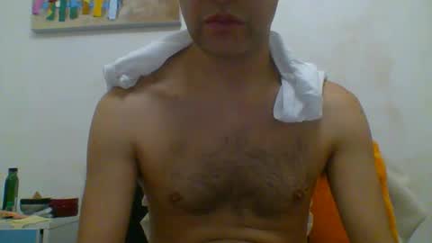 Snapshot of hotitan chatting on 18, 9, 2025 hottitan twitter Marianoshcam online show from 18, 9, 2025