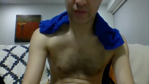 Snapshot of hotitan chatting on 12, 10, 2025 hottitan twitter Marianoshcam online show from 12, 10, 2025
