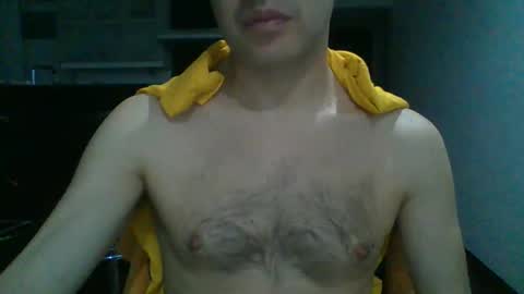 Snapshot of hotitan chatting on 7, 11, 2025 hottitan twitter Marianoshcam online show from 7, 11, 2025