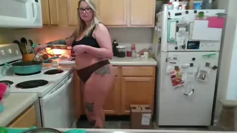 Hotkitty090 online show from 24, 5, 2026