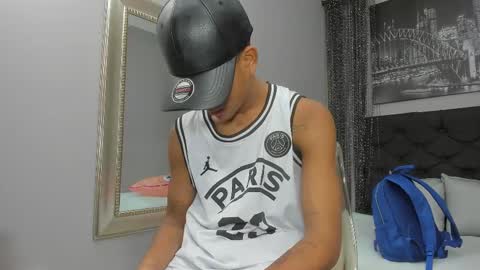 Hotkoljei online show from 20, 2, 2025