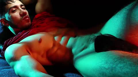 Hotlatinking online show from 13, 1, 2025