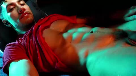 Hotlatinking online show from 2, 3, 2025