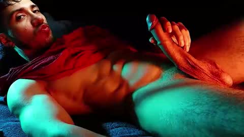 Snapshot of hotlatinking chatting on 14, 12, 2025 Hotlatinking online show from 14, 12, 2025