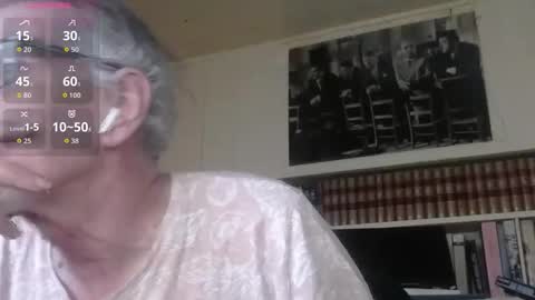 Snapshot of hotlux_54 chatting on 31, 5, 2026 hotlux_54 online show from 31, 5, 2026