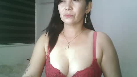 Snapshot of hotmamajen4u chatting on 21, 4, 2026 hotmamajen4u online show from 21, 4, 2026