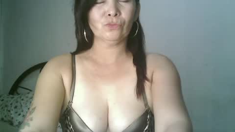 Snapshot of hotmamajen4u chatting on 24, 6, 2026 hotmamajen4u online show from 24, 6, 2026