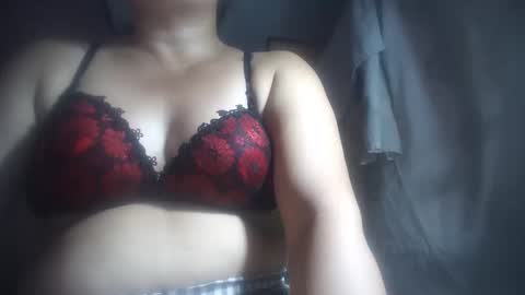 Snapshot of hotmatureladyxxx chatting on 16, 10, 2025 hotmatureladyxxx online show from 16, 10, 2025