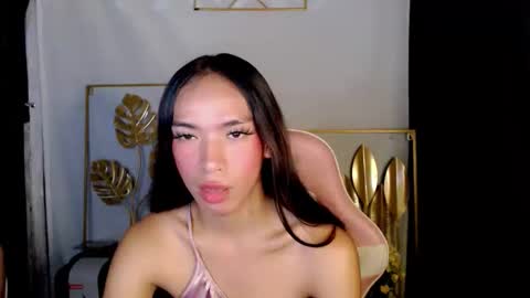 HI its me youre lovely MICHAELA  online show from 24, 4, 2026