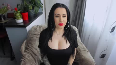 hotmorenaxxx online show from 12, 3, 2025