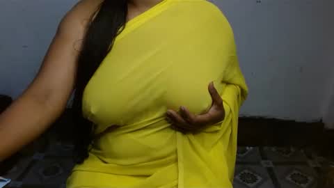 Snapshot of hotmuskan21 chatting on 24, 1, 2025 Muskan online show from 24, 1, 2025