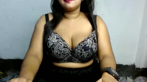 Snapshot of hotmuskan21 chatting on 16, 10, 2025 Muskan online show from 16, 10, 2025