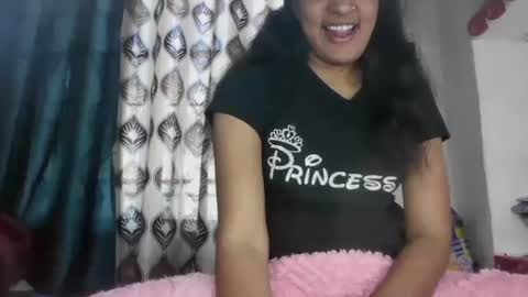 lola online show from 2, 2, 2025