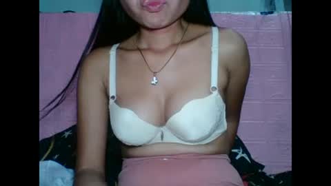 hotpink4u online show from 29, 1, 2025