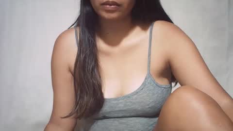 hotpink4u04 online show from 24, 10, 2025