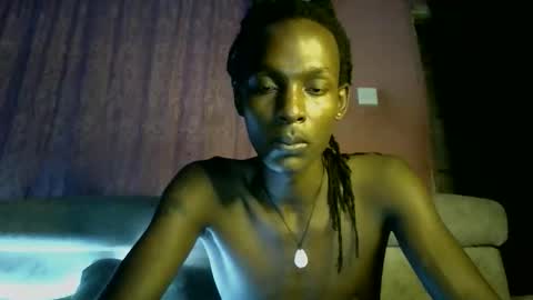 hotshadowx online show from 18, 5, 2026