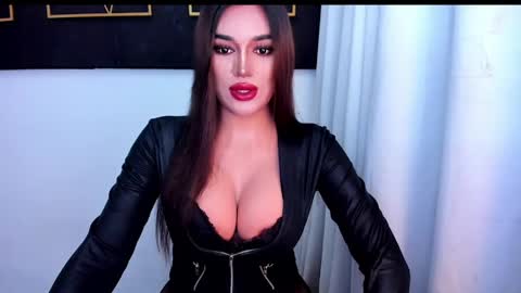 Snapshot of hotstellacumxxx chatting on 8, 5, 2026 STELLA online show from 8, 5, 2026