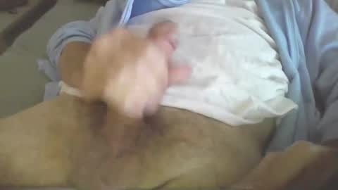 hotstroke8 online show from 6, 11, 2025