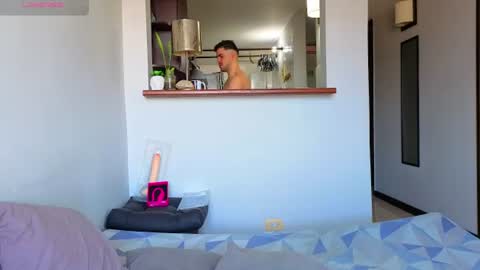 Snapshot of hotstud_999 chatting on 28, 6, 2026 Andres online show from 28, 6, 2026
