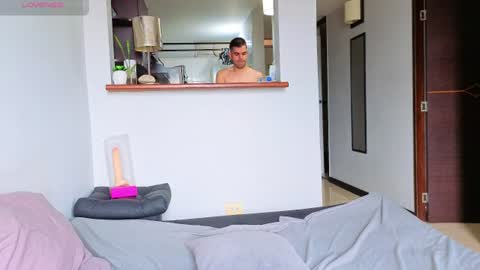 Snapshot of hotstud_999 chatting on 30, 6, 2026 Andres online show from 30, 6, 2026