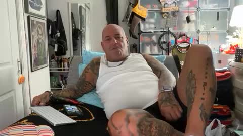 Snapshot of hotstuff775616 chatting on 6, 11, 2025 hotstuff775616 online show from 6, 11, 2025