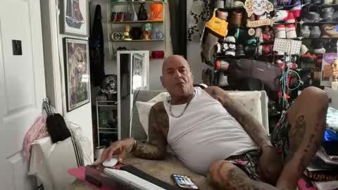 hotstuff775616 online show from 17, 2, 2026