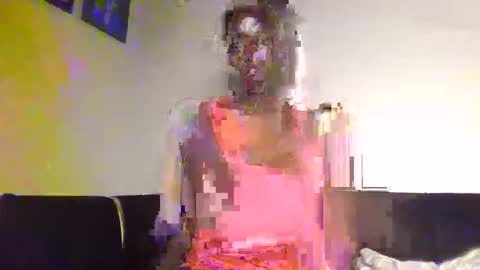 Snapshot of hott_amalia chatting on 23, 12, 2025 Amalia online show from 23, 12, 2025