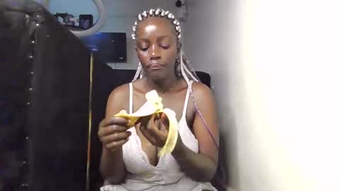 Snapshot of hott_amalia chatting on 8, 1, 2026 Amalia online show from 8, 1, 2026