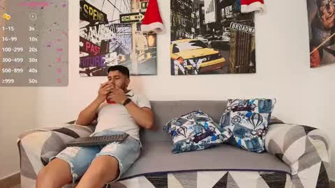 Snapshot of hott_asses chatting on 9, 12, 2024 hott_asses online show from 9, 12, 2024