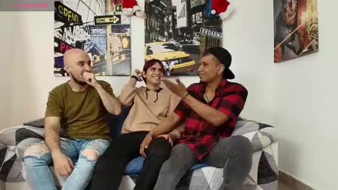 Snapshot of hott_asses chatting on 23, 12, 2024 hott_asses online show from 23, 12, 2024