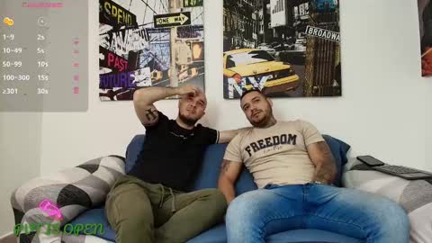 Snapshot of hott_asses chatting on 12, 1, 2025 hott_asses online show from 12, 1, 2025