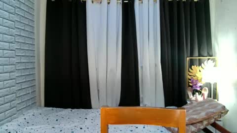 Snapshot of hott_summerr chatting on 3, 10, 2025 Alex Summer online show from 3, 10, 2025