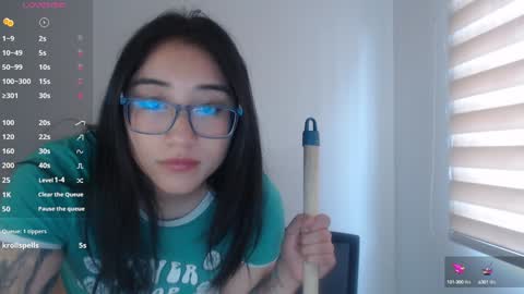 Snapshot of hottbee1 chatting on 6, 12, 2024 AMY online show from 6, 12, 2024