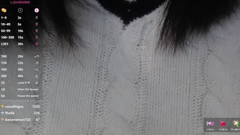 Snapshot of hottbee1 chatting on 22, 12, 2024 AMY online show from 22, 12, 2024