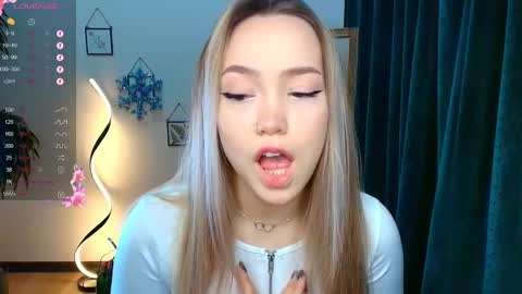 hello Im Eva online show from 21, 12, 2024