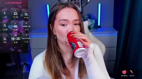 hello Im Eva online show from 24, 5, 2026