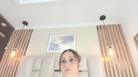 Natalie  online show from 23, 9, 2025